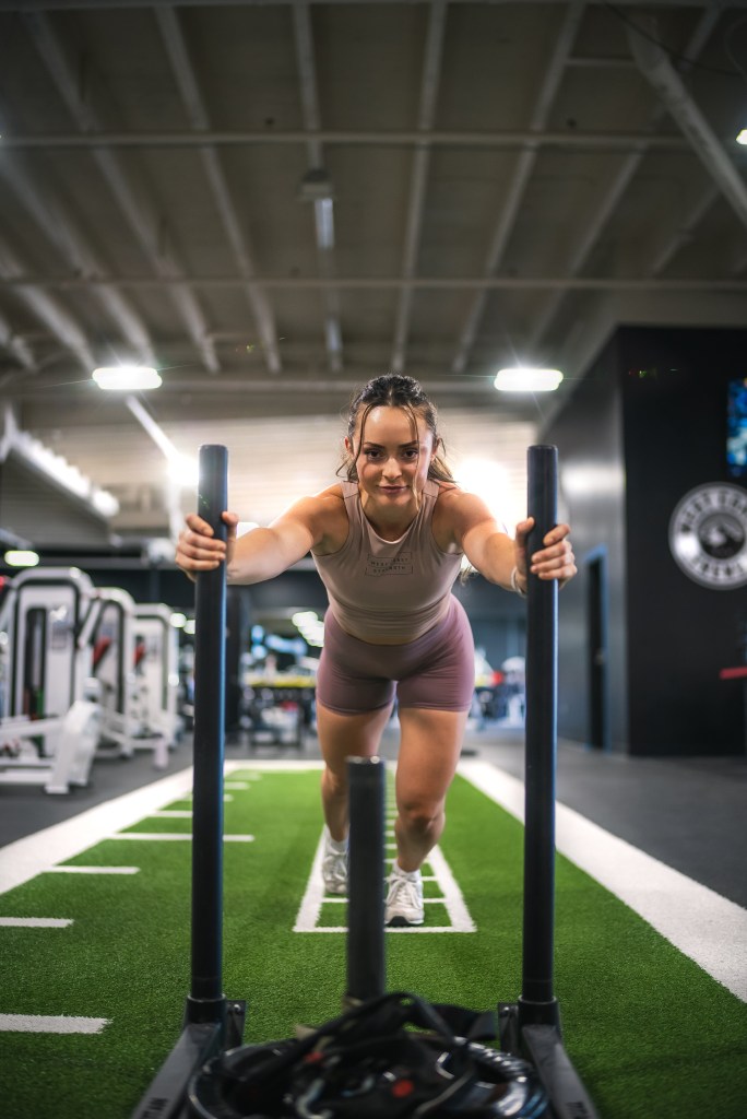 west coast strength-keizer-fitness female lifting elite equipment at the best gym